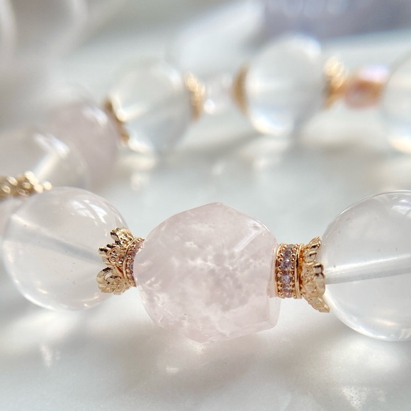 Meet your Posher, Lynn & Laetitia by LLL.Gemstone - Picture 3 of 15